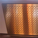 Экраны радиаторов с использованием перфорированного металла
